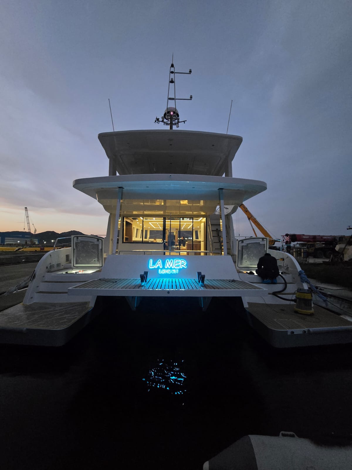 La Mer - Power Catamaran 56 - Photo 2