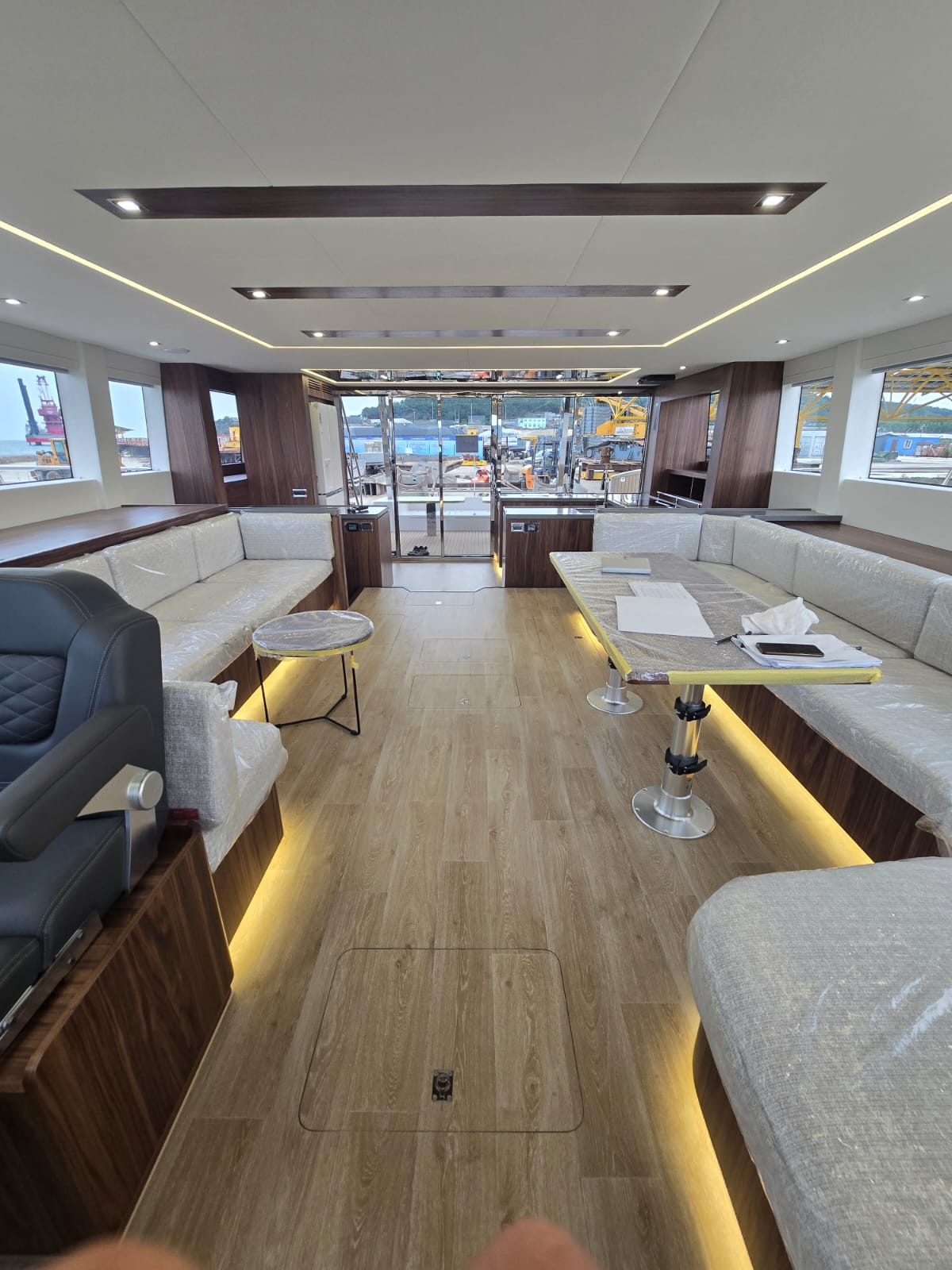 La Mer - Power Catamaran 56 - Photo 9